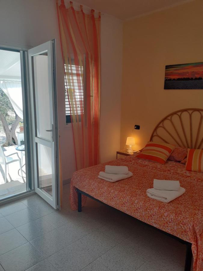 Casa Vacanza Fiorella Torre dell'Orso Eksteriør billede