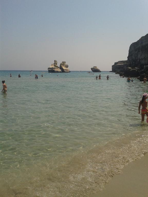 Casa Vacanza Fiorella Torre dell'Orso Eksteriør billede