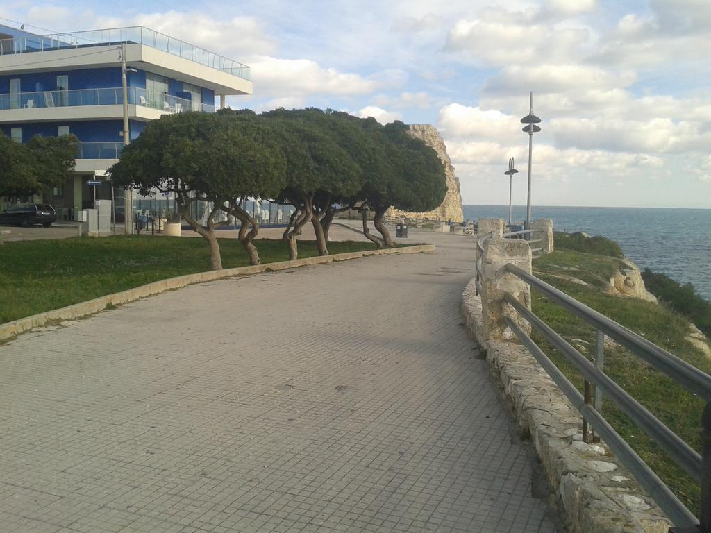 Casa Vacanza Fiorella Torre dell'Orso Eksteriør billede