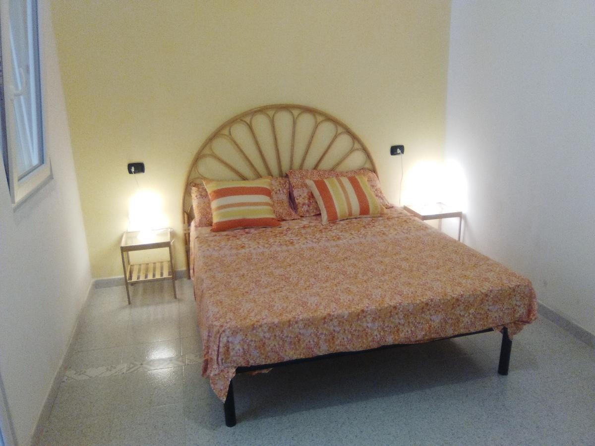 Casa Vacanza Fiorella Torre dell'Orso Eksteriør billede
