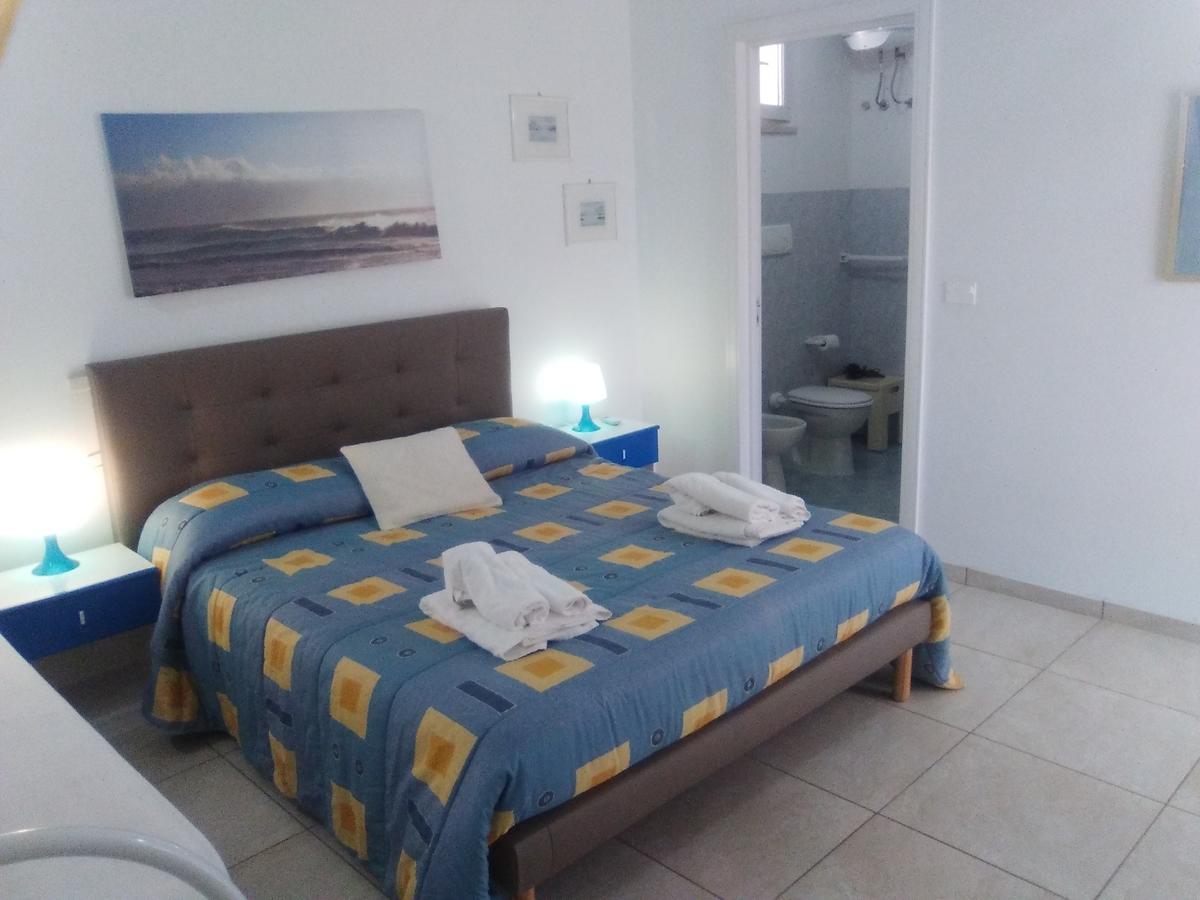 Casa Vacanza Fiorella Torre dell'Orso Eksteriør billede