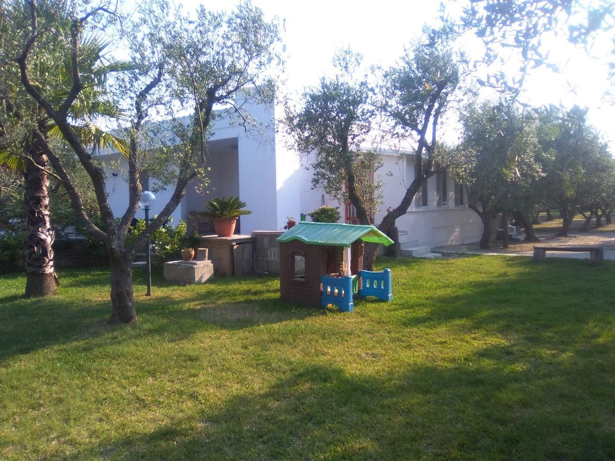 Casa Vacanza Fiorella Torre dell'Orso Eksteriør billede
